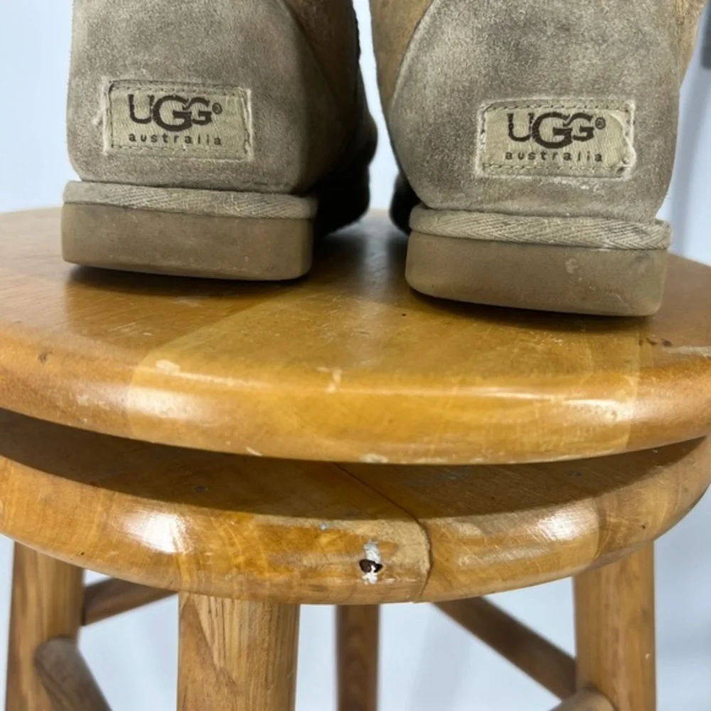 UGG classic short boot 7